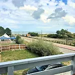 Holiday home Male Letnisko Oslonino, Unikalne Przy Plazy *
