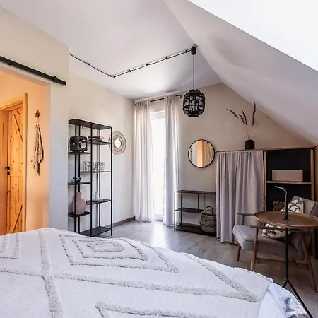 Małe Letnisko Osłonino, Unikalne Przy Plaży Oslonino