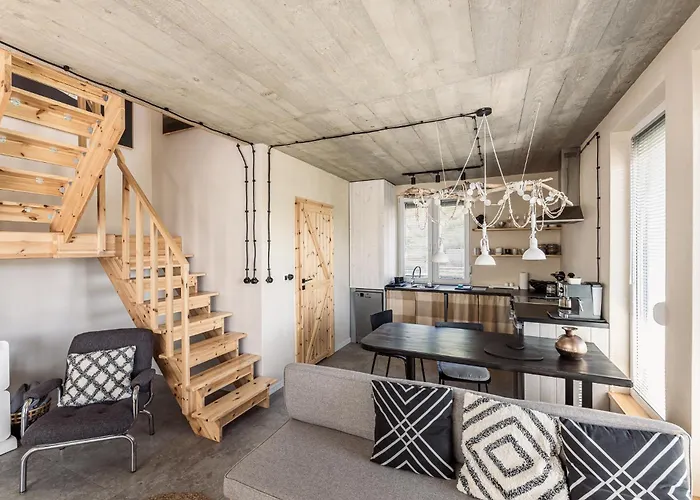 Male Letnisko Oslonino, Unikalne Przy Plazy Oslonino