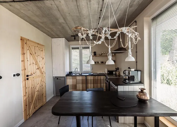 Male Letnisko Oslonino, Unikalne Przy Plazy Holiday home