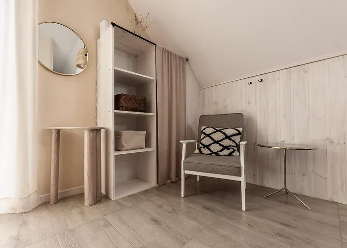 Male Letnisko Oslonino, Unikalne Przy Plazy Сasa de vacaciones