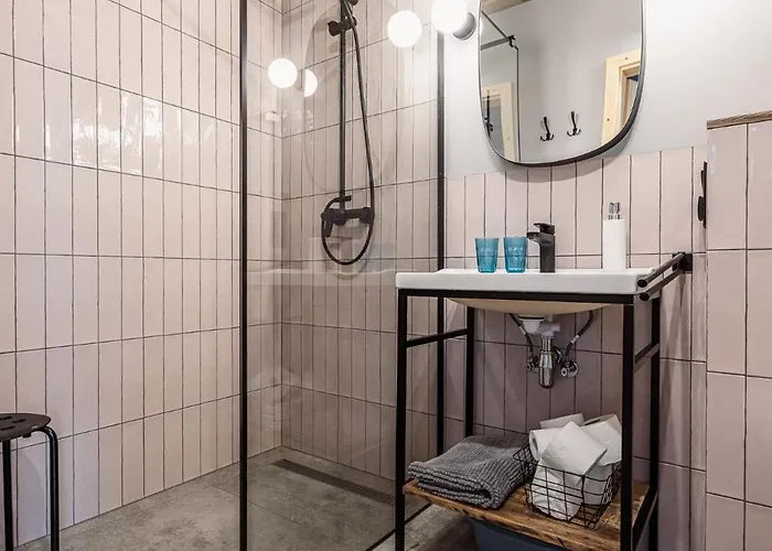 Male Letnisko Oslonino, Unikalne Przy Plazy Сasa de vacaciones *