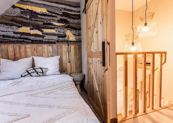 Male Letnisko Oslonino, Unikalne Przy Plazy Oslonino